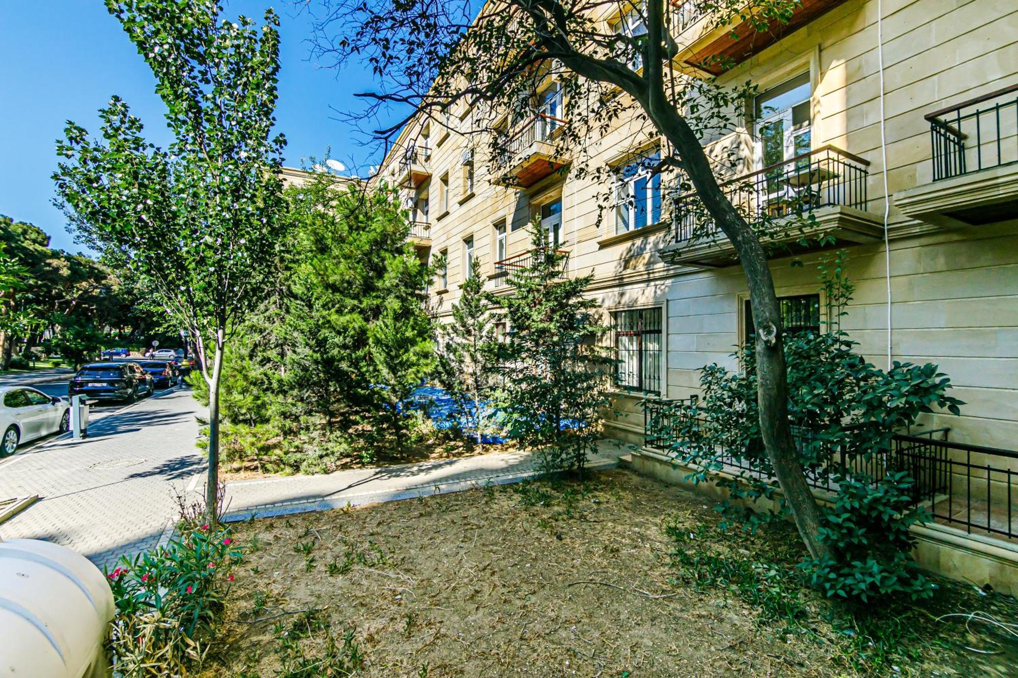 Azneft Garden Apartment Baku Exterior photo